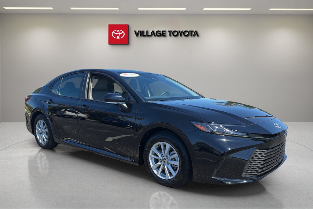 Certified 2026 Toyota Camry LE FWD image 7