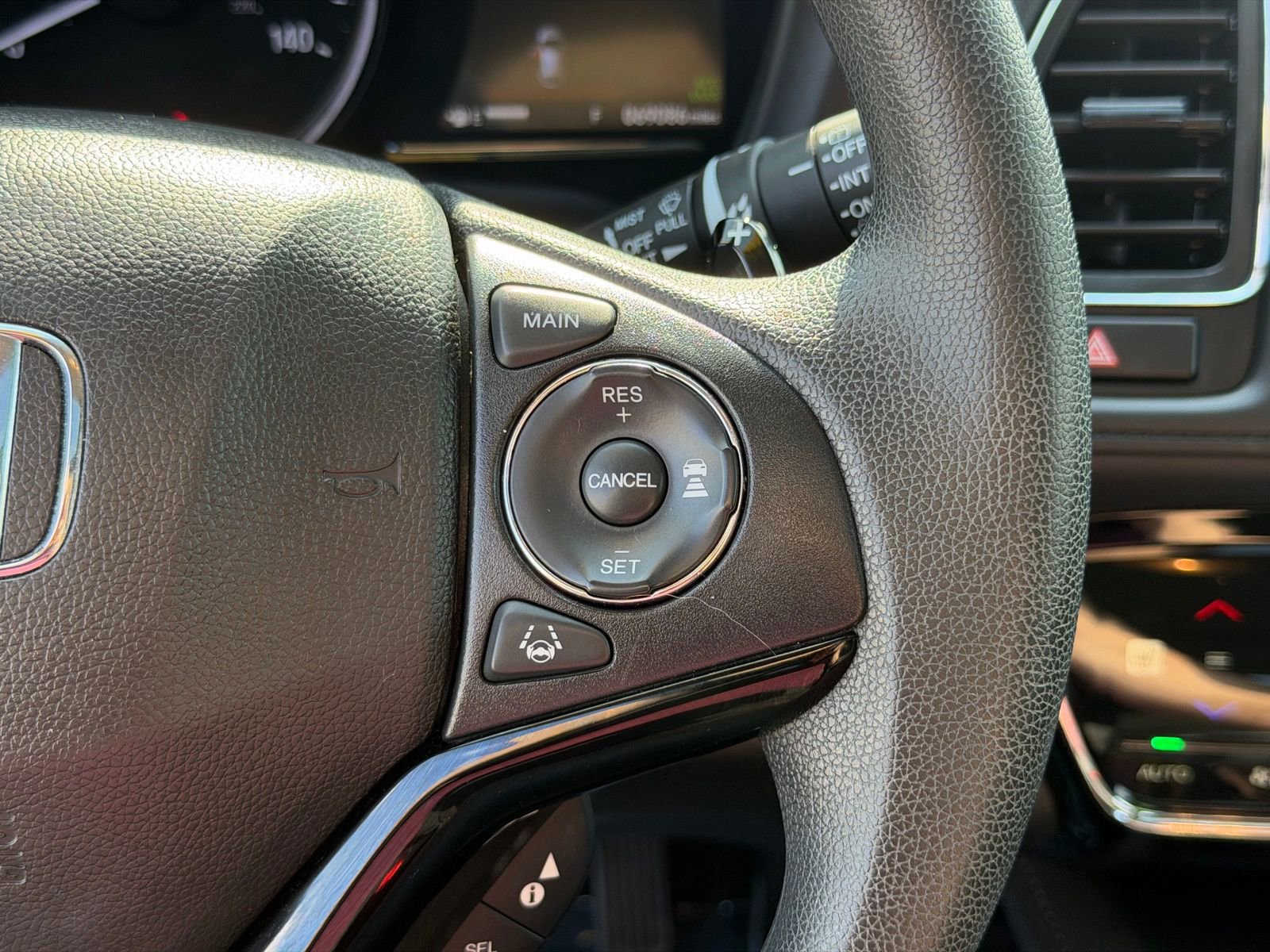 Used 2021 Honda HR-V EX image 18