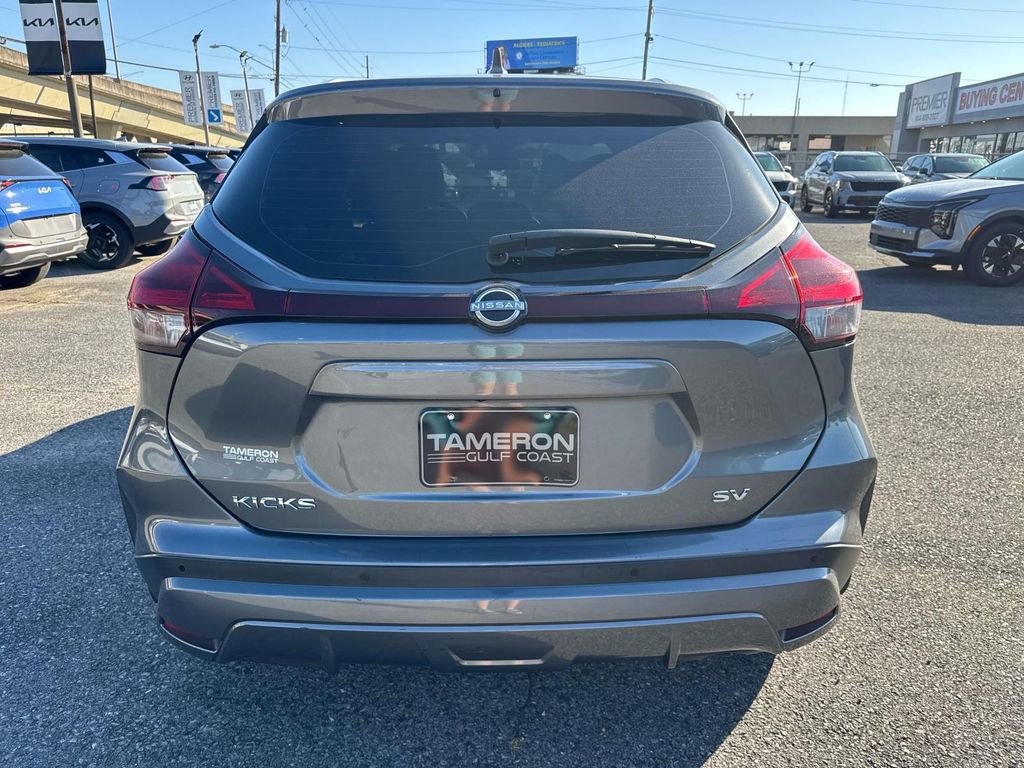 Used 2023 Nissan Kicks SV image 7