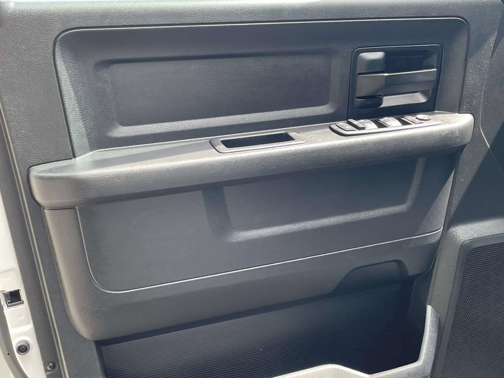 Used 2015 RAM 1500 Tradesman w/ Popular Equipment Group AWD/4WD image 16
