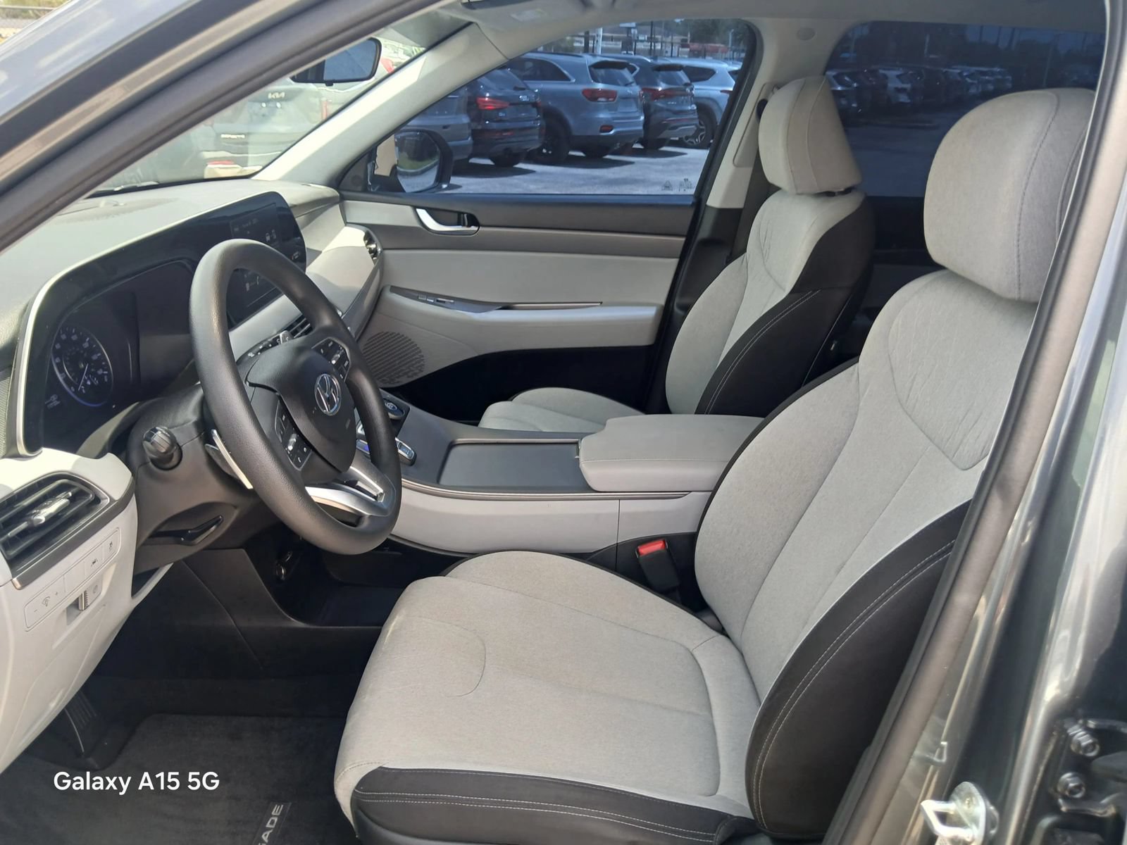Used 2021 Hyundai Palisade SE FWD image 9