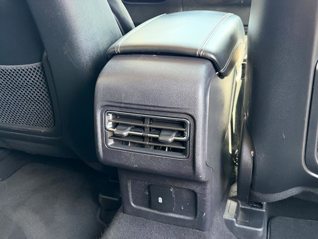 Used 2024 Lincoln Corsair FWD image 29