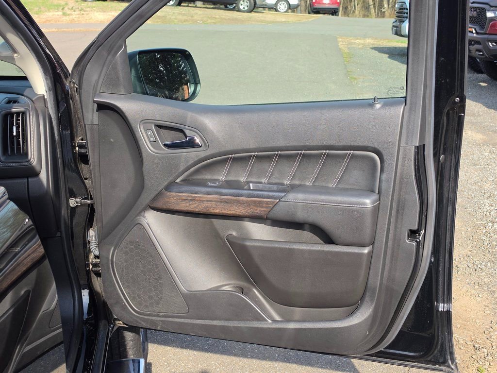 Used 2021 GMC Canyon Denali image 28