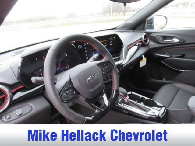 Used 2026 Chevrolet Trax RS w/ Driver Confidence Package FWD image 11