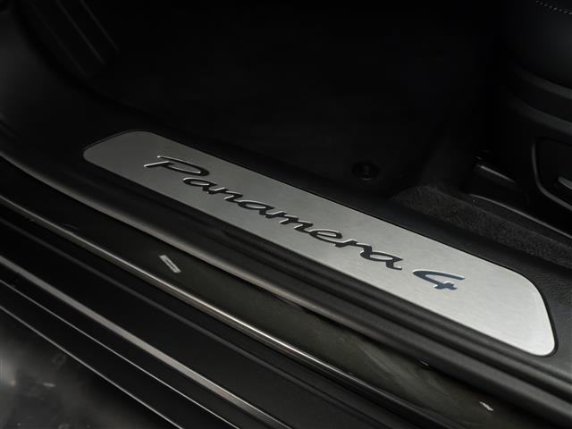 New 2026 Porsche Panamera 4 AWD/4WD image 25