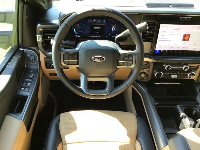 New 2026 Ford F350 Lariat w/ Chrome Package image 14