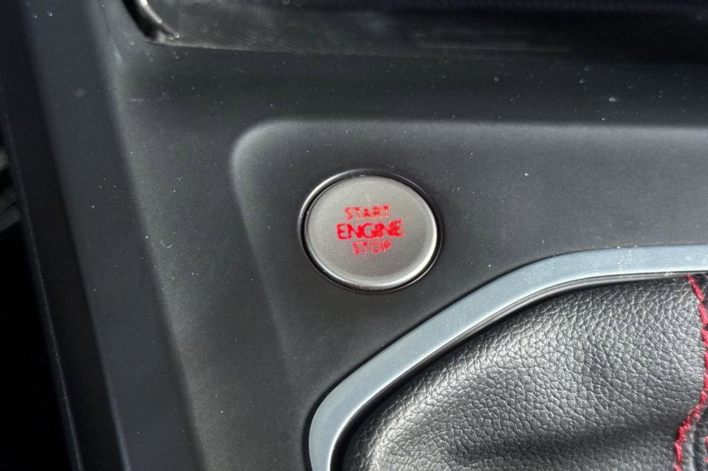 Used 2022 Volkswagen GTI SE FWD image 21
