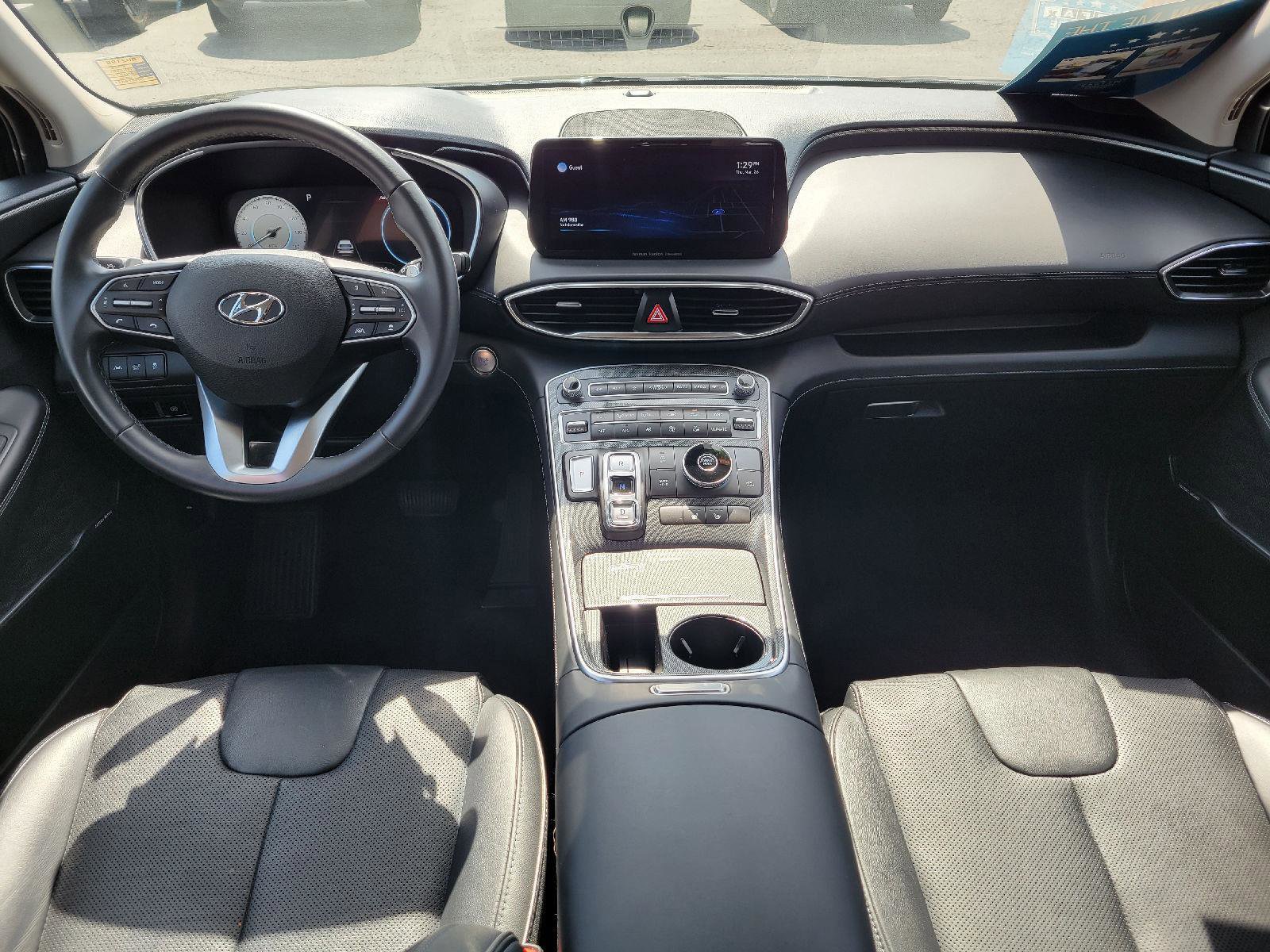 Used 2022 Hyundai Santa Fe SEL w/ Convenience + Premium Package FWD image 4