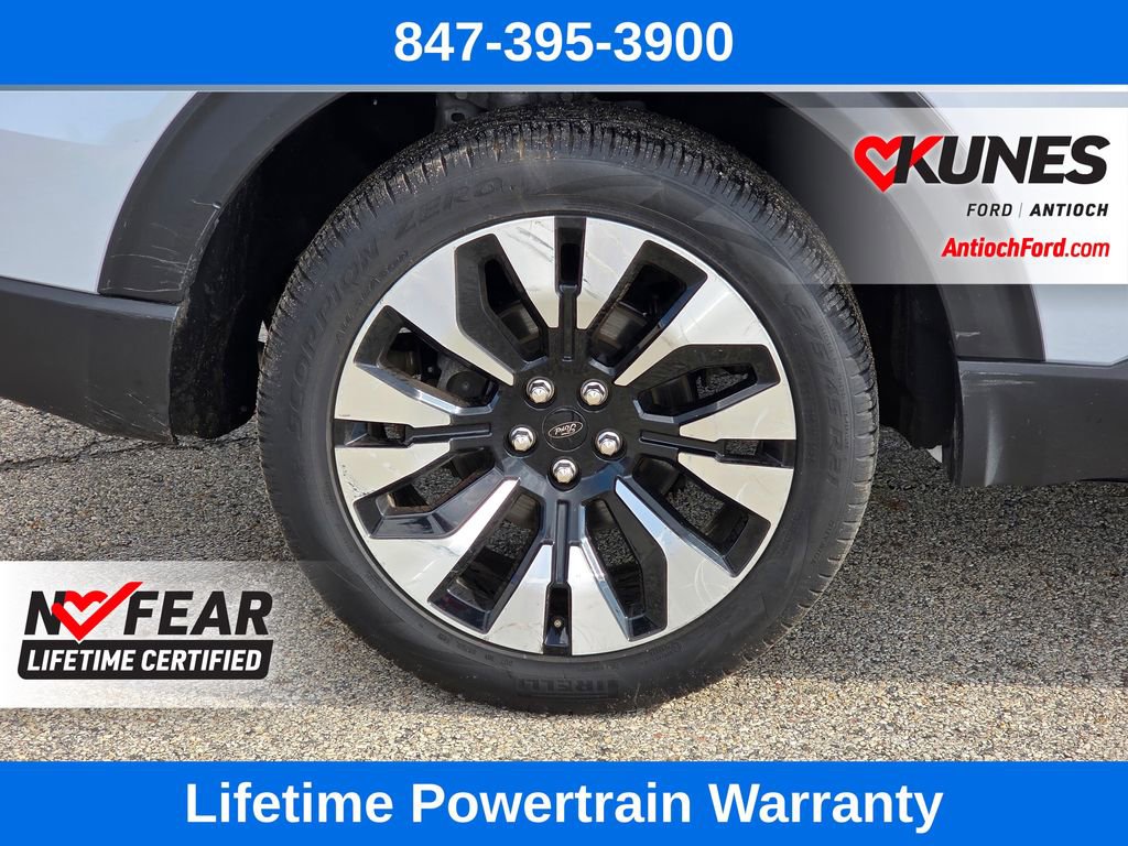 Used 2025 Ford Explorer Platinum w/ LUX Leather Package AWD/4WD image 10