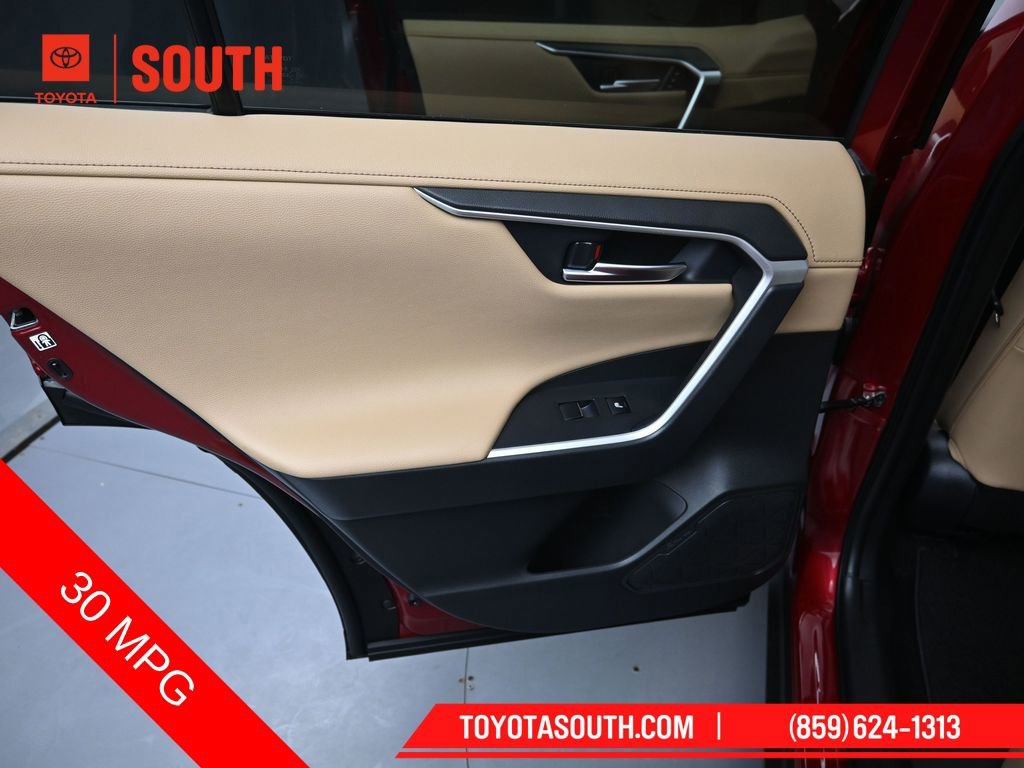 Used 2020 Toyota RAV4 Limited w/ Limited Grade Weather Package FWD image 28