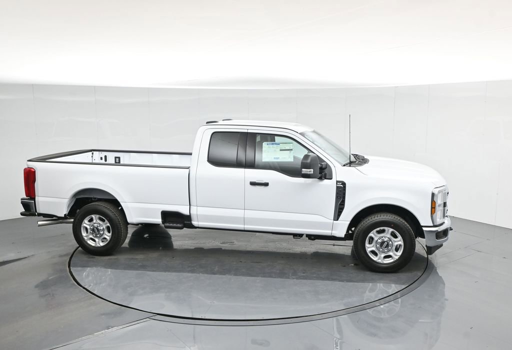 New 2026 Ford F350 XLT image 52