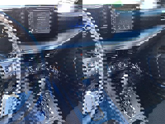 Used 2025 Nissan Kicks S image 14