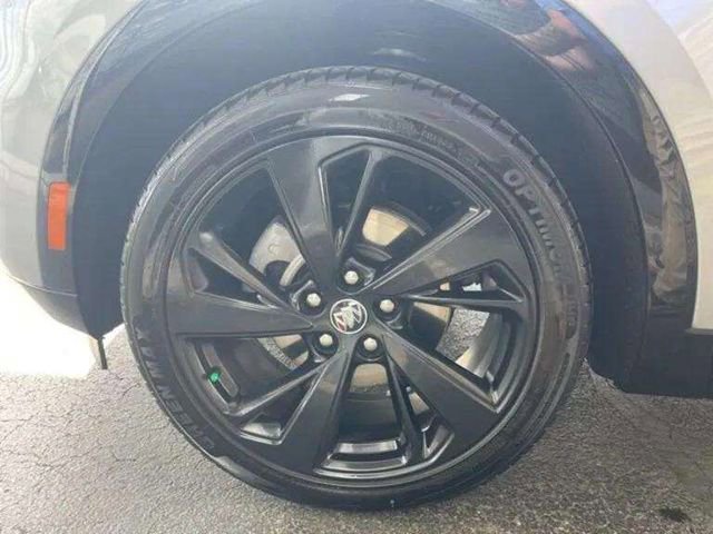 Used 2023 Buick Envision Preferred image 10