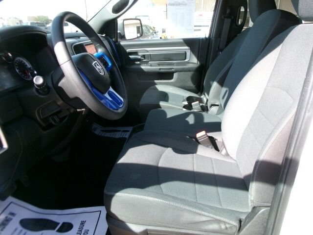 Used 2022 RAM 1500 Classic Warlock w/ Electronics Group AWD/4WD image 16