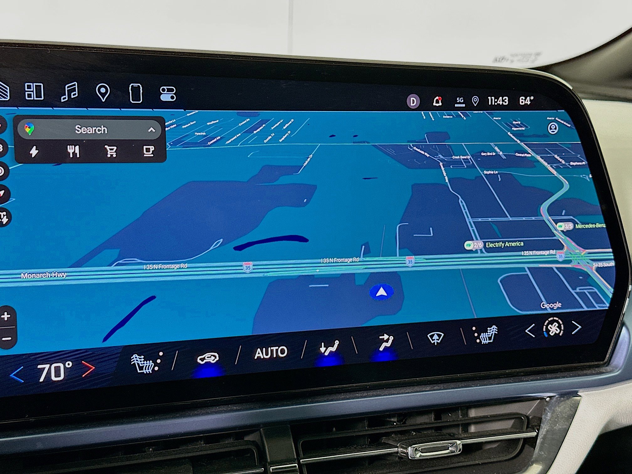 Used 2024 Chevrolet Equinox EV LT w/ Active Safety Package 3 FWD image 22