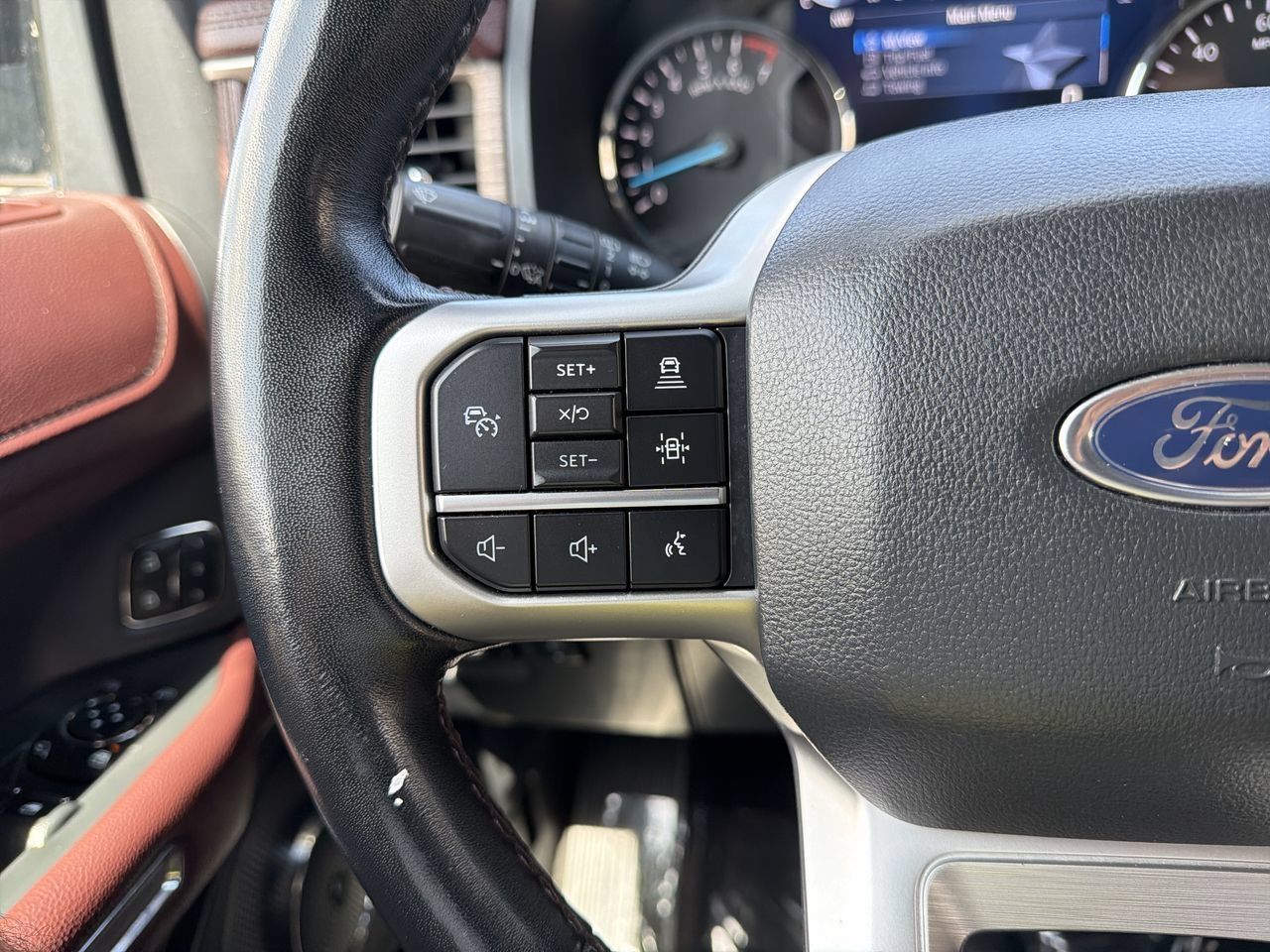 Certified 2024 Ford Expedition Limited AWD/4WD image 31