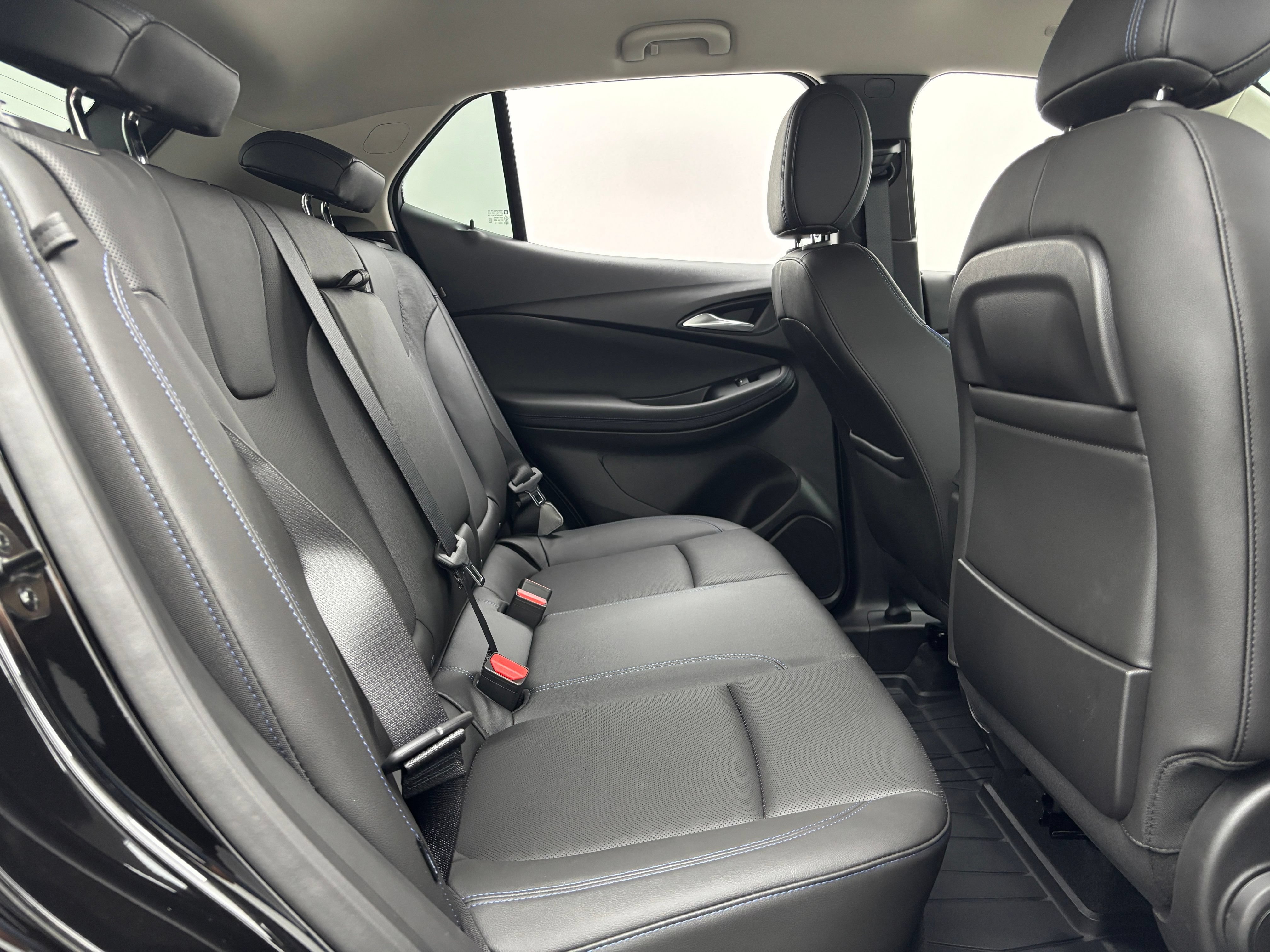 New 2026 Buick Encore GX Sport Touring w/ Advanced Technology Package FWD image 31