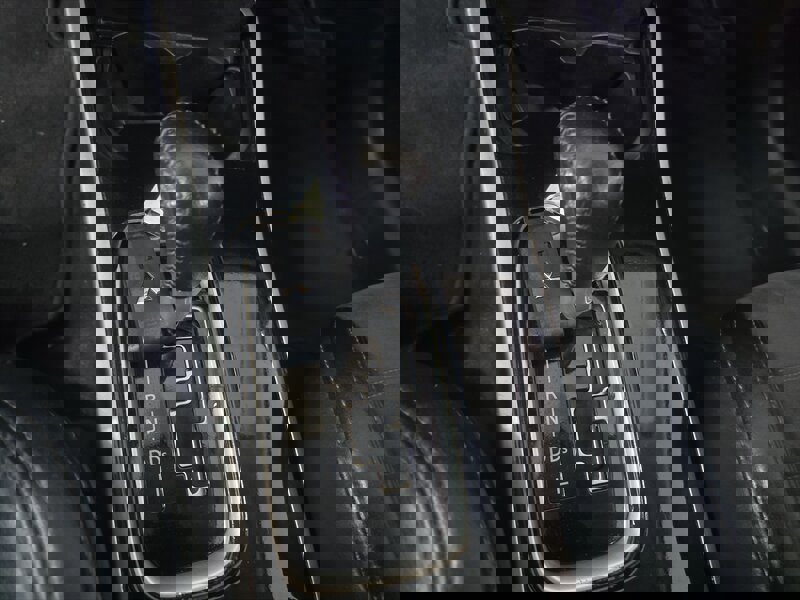 Used 2019 Mitsubishi Outlander SE image 23