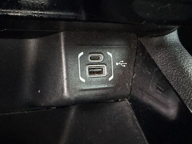 Used 2024 Jeep Compass Trailhawk AWD/4WD image 20
