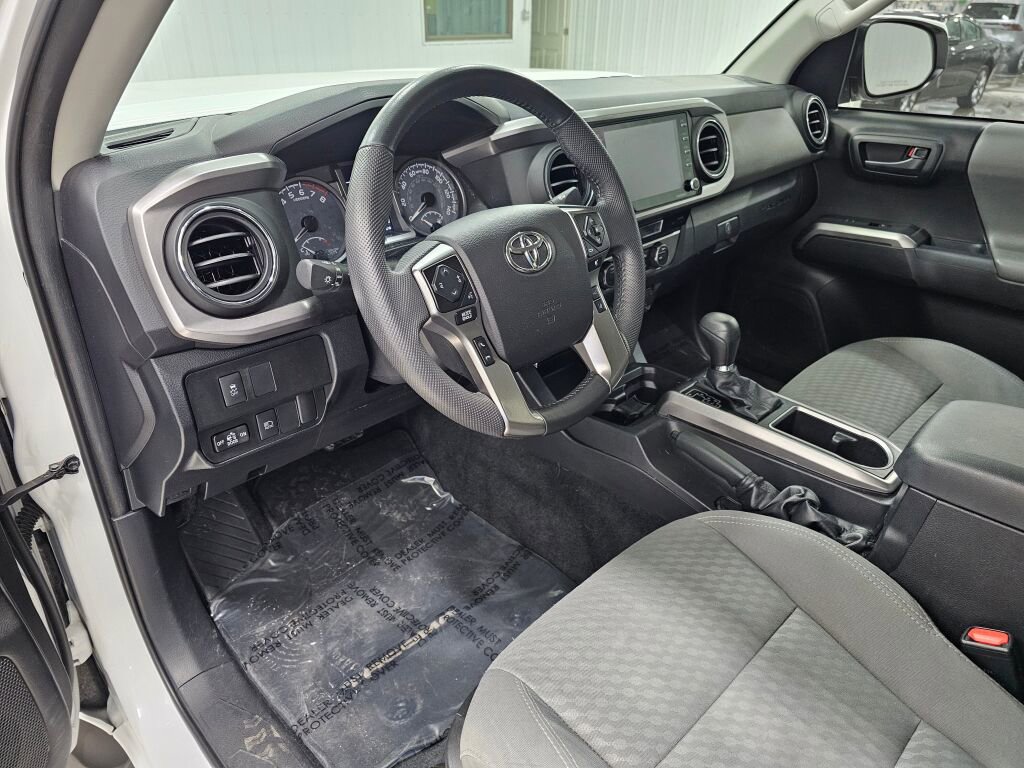 Used 2021 Toyota Tacoma SR5 image 28