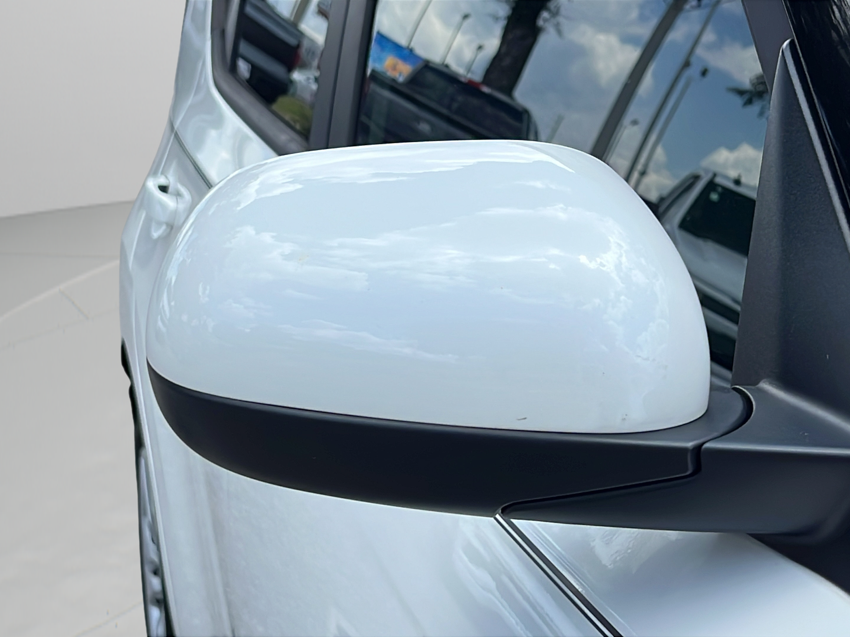 Used 2020 Kia Soul LX FWD image 11
