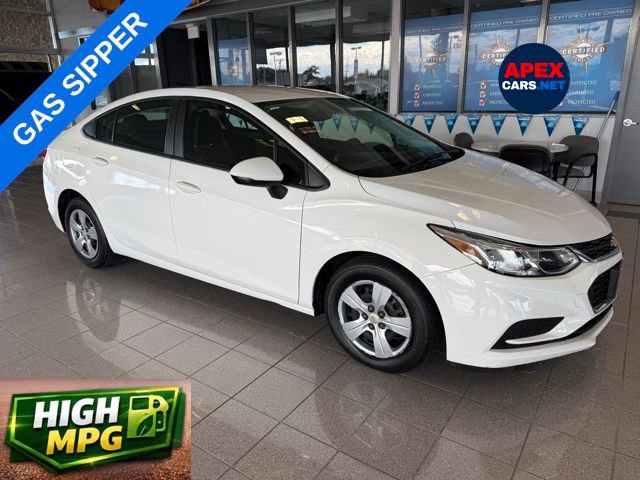 Used 2017 Chevrolet Cruze LS FWD image 1