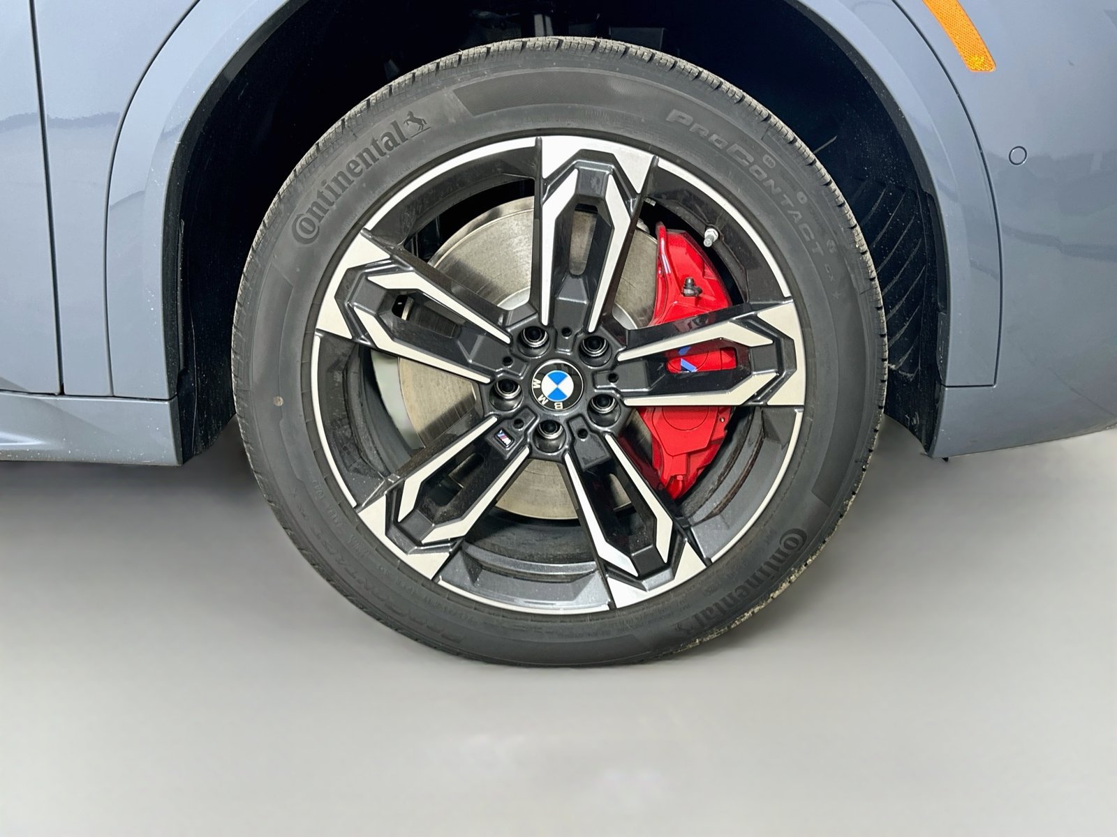 New 2026 BMW X2 xDrive28i w/ Technology Package AWD/4WD image 10