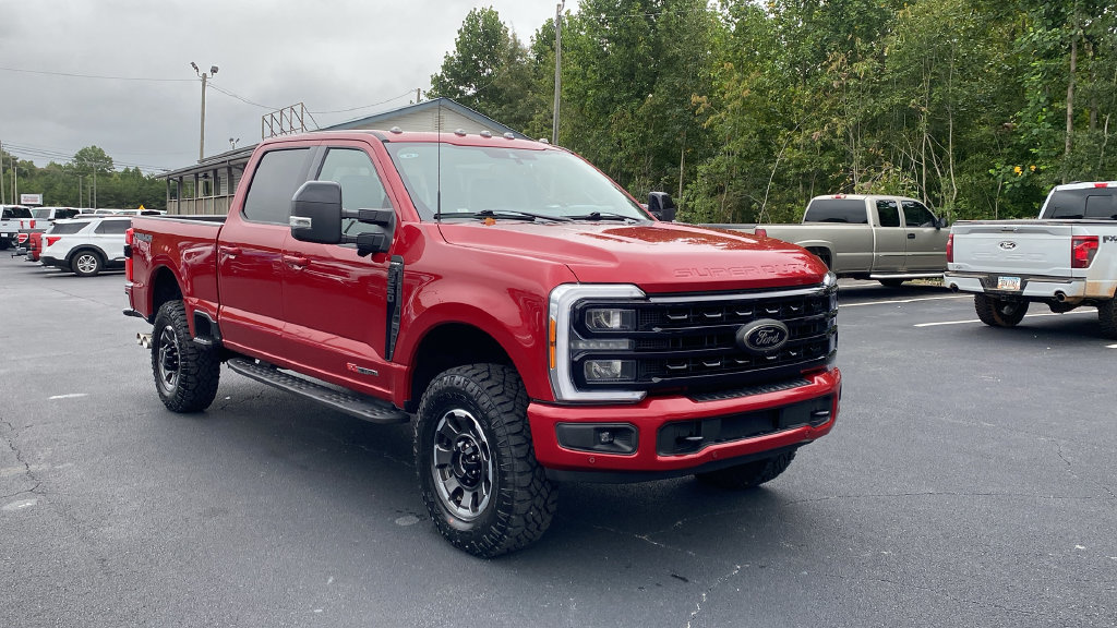 Certified 2023 Ford F250 Lariat w/ Lariat Ultimate Package AWD/4WD image 3
