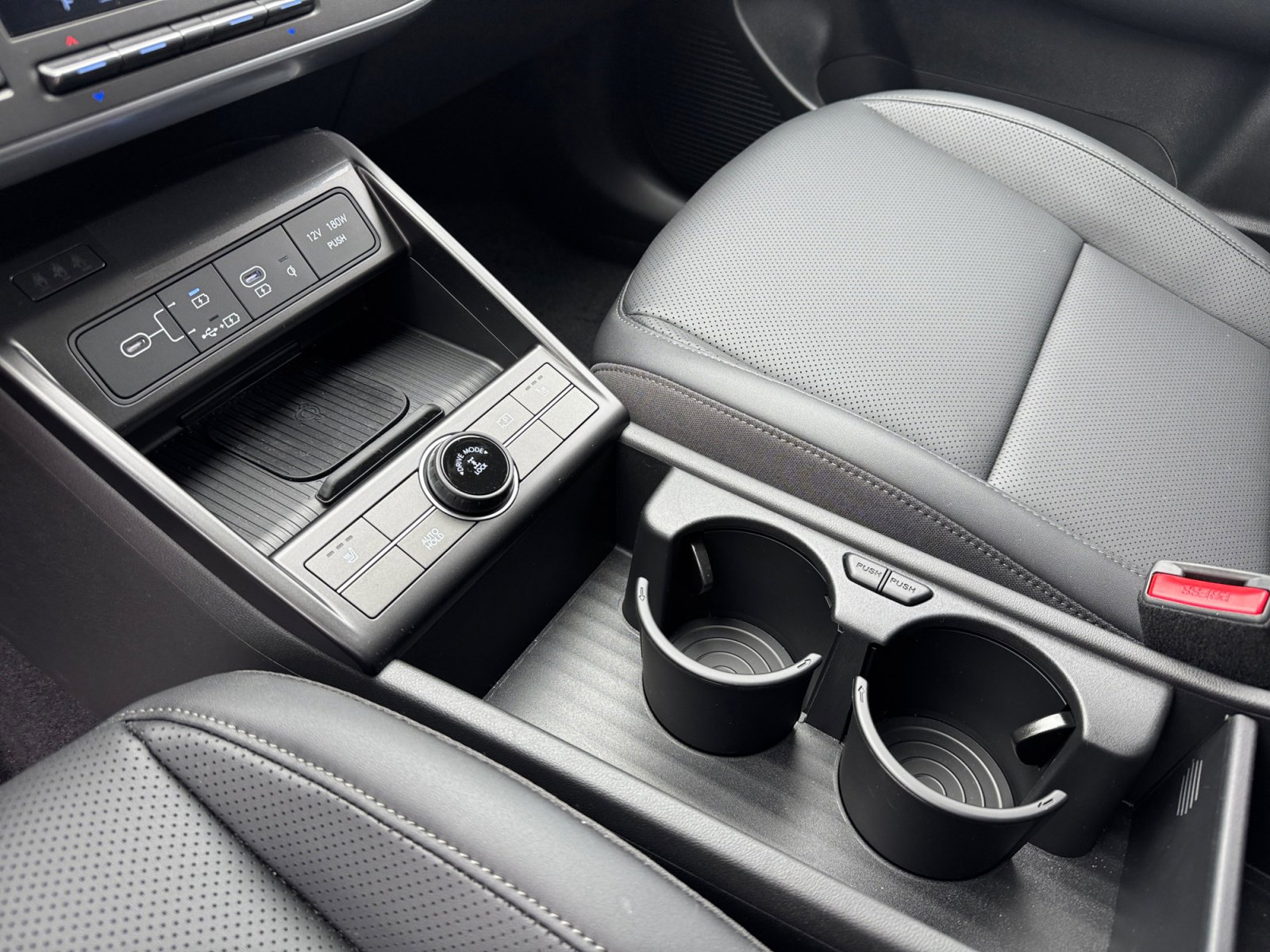 New 2026 Hyundai Kona SEL Premium image 14