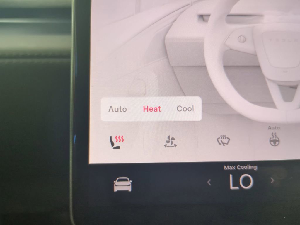 Used 2026 Tesla Model Y Long Range image 28