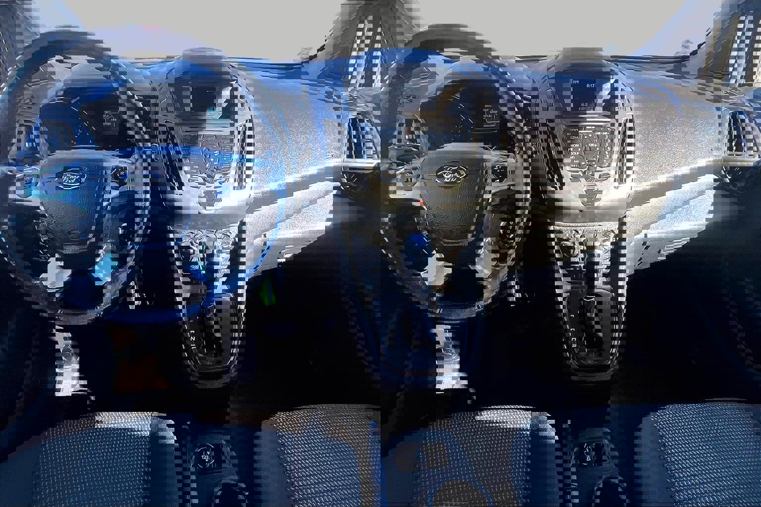 Used 2018 Ford Transit Connect XL image 13