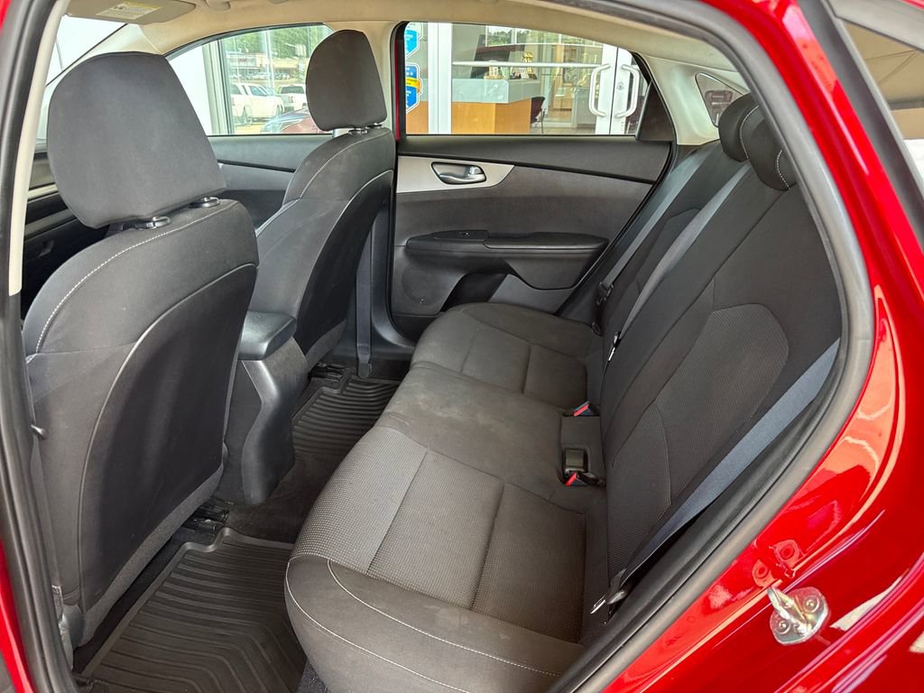 Used 2021 Kia Forte LXS FWD image 24