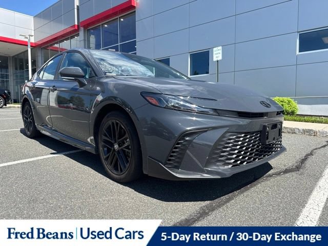 Used 2026 Toyota Camry SE w/ Multimedia Upgrade Package