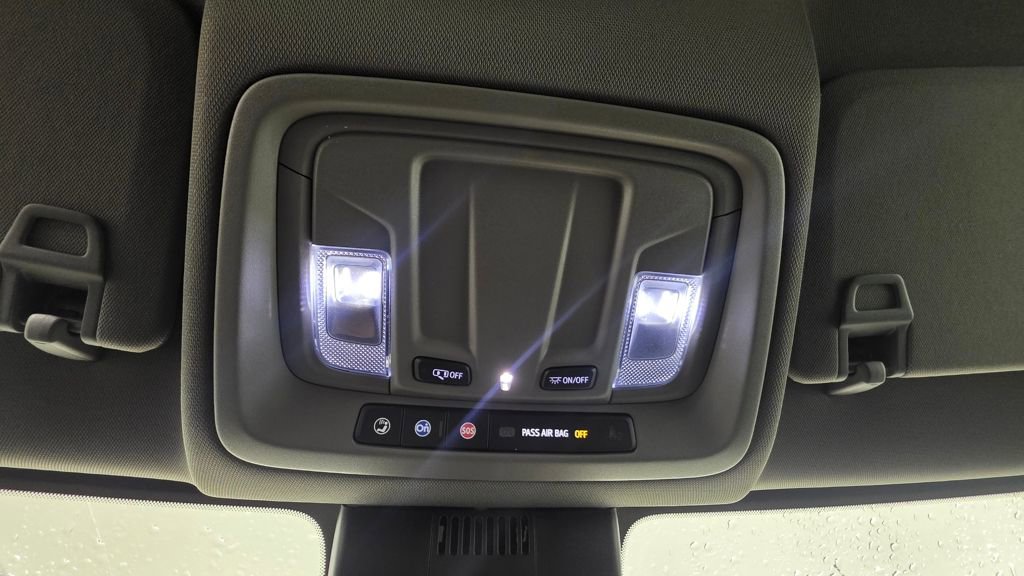 Used 2023 Chevrolet Silverado 1500 Custom w/ Rally Edition image 28