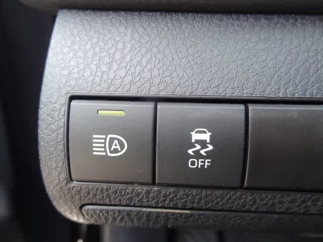 Used 2024 Toyota Camry XSE FWD image 16