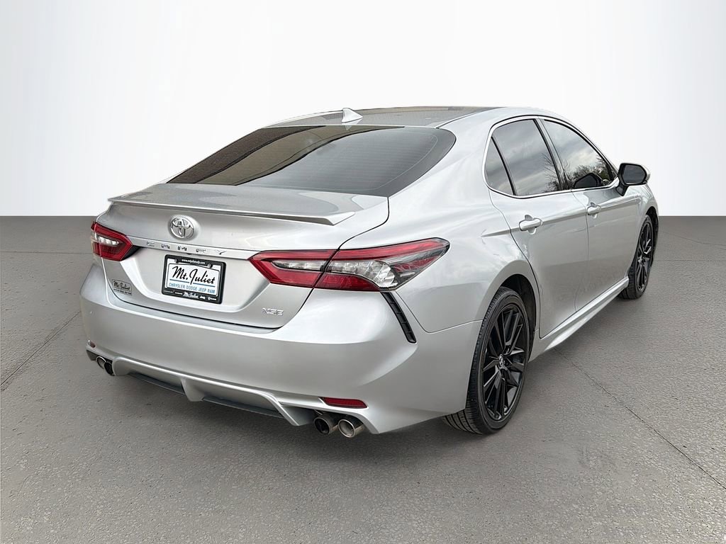 Used 2023 Toyota Camry XSE image 4