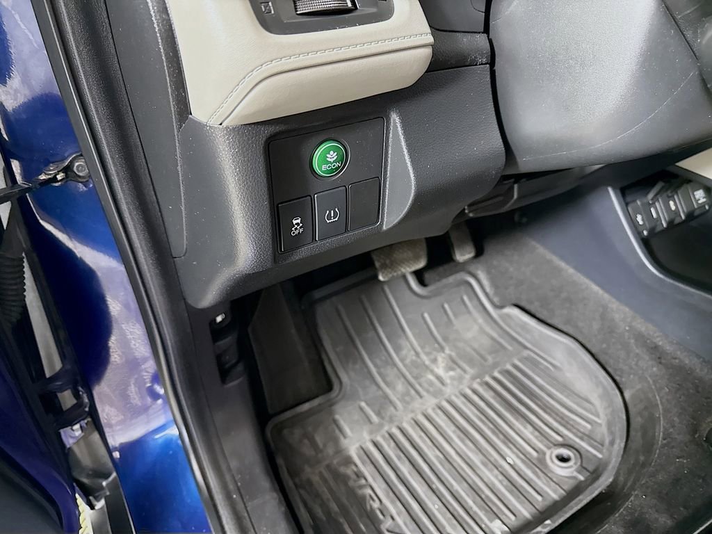Used 2017 Honda HR-V EX-L image 10