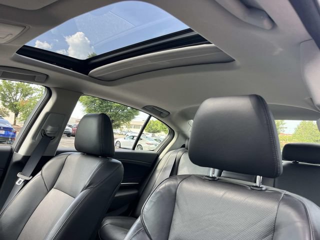 Used 2017 Acura RLX w/ Technology Package FWD image 34
