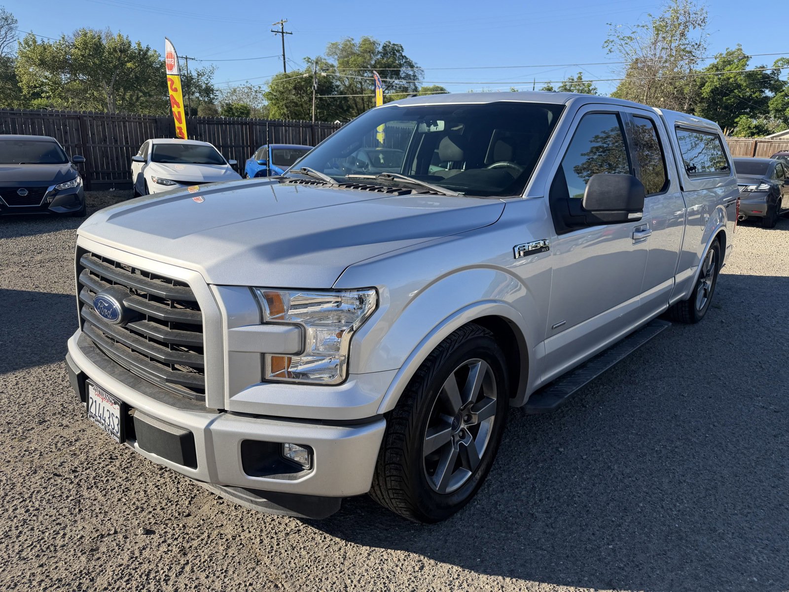 Used 2015 Ford F150 Lariat image 1