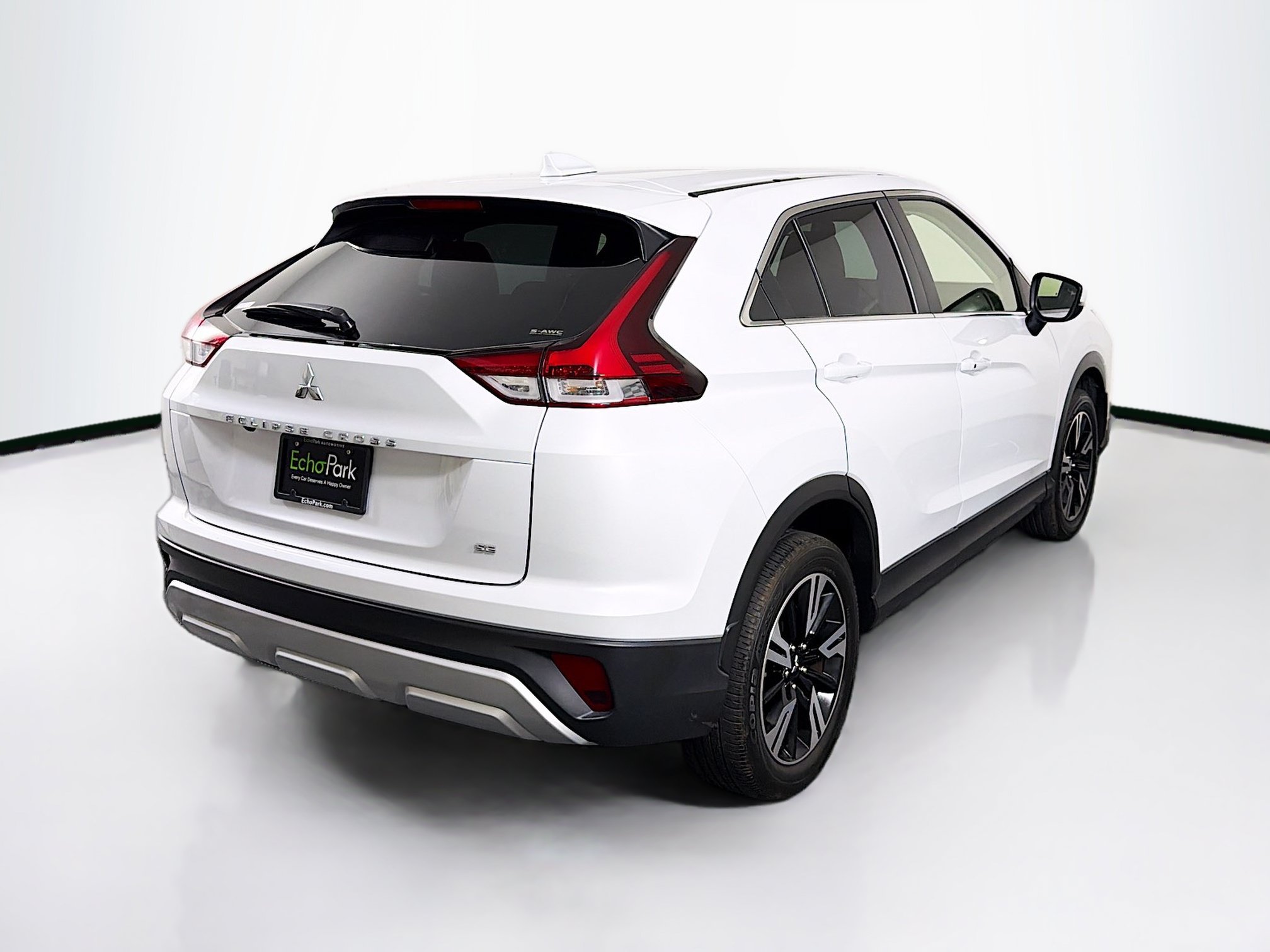 Used 2024 Mitsubishi Eclipse Cross SE AWD/4WD image 9
