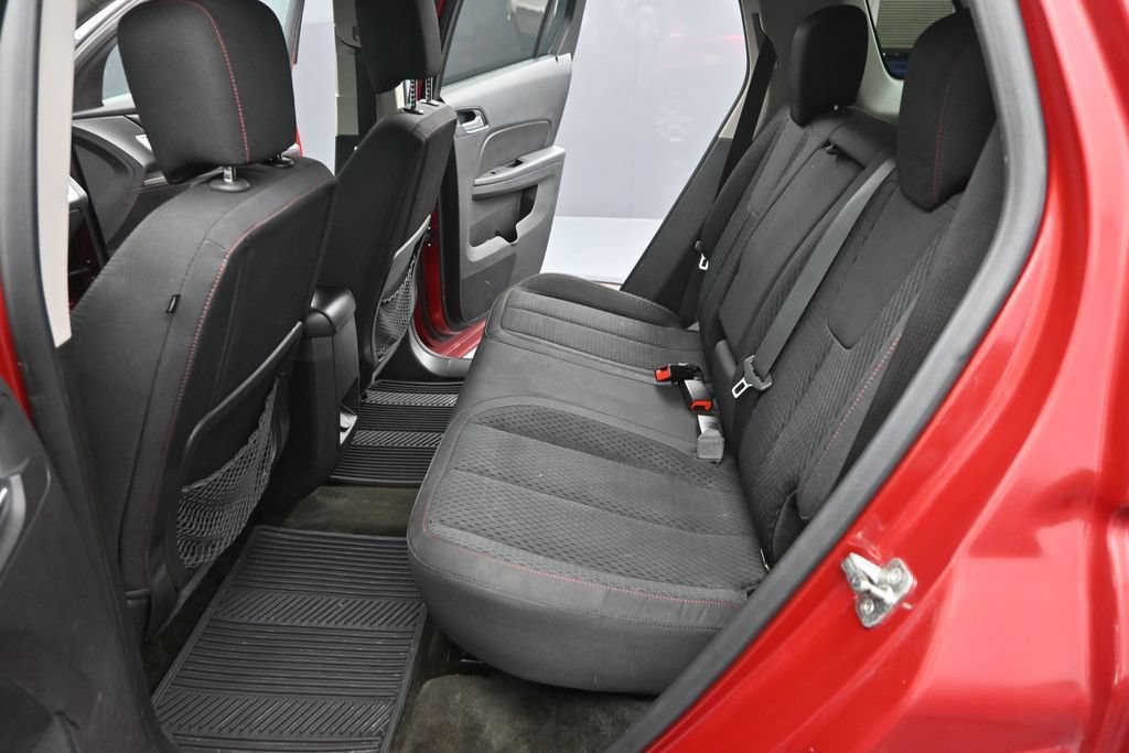 Used 2015 GMC Terrain SLE FWD image 15