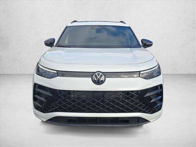 New 2026 Volkswagen Tiguan SE R-Line image 8