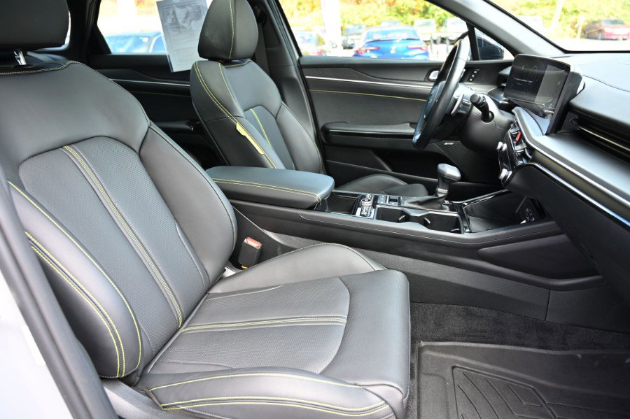 Used 2025 Kia K5 GT w/ Option Group 015 image 24