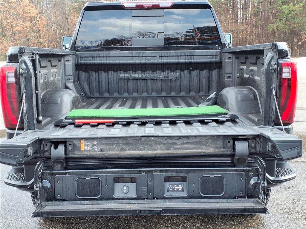 Certified 2024 GMC Sierra 2500 Denali Ultimate w/ Max Trailering Package image 19