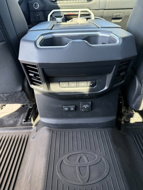 Used 2022 Toyota Tundra Platinum w/ Advanced Package image 39