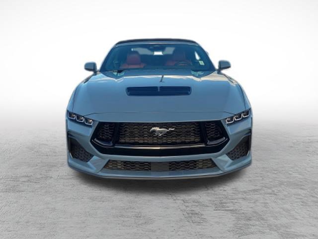 Used 2025 Ford Mustang GT Premium RWD image 2