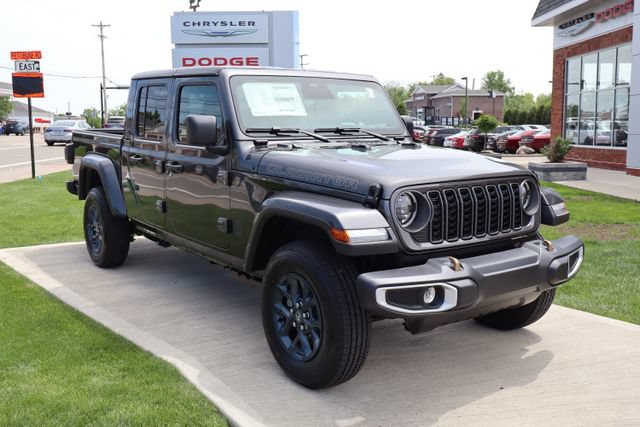 New 2026 Jeep Gladiator Sport AWD/4WD image 4