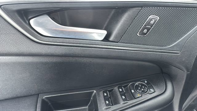 Used 2024 Ford Edge SE AWD/4WD image 19