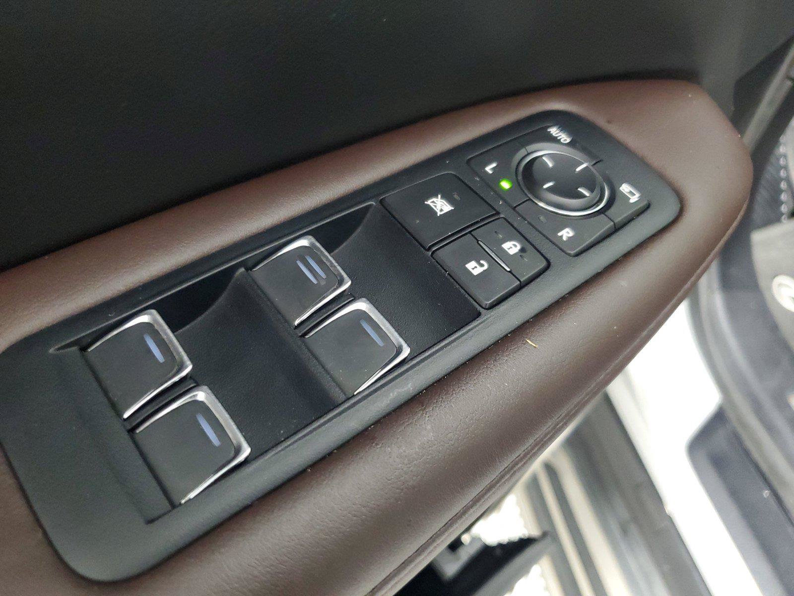 Used 2017 Lexus RX 350 AWD w/ Premium Package image 20