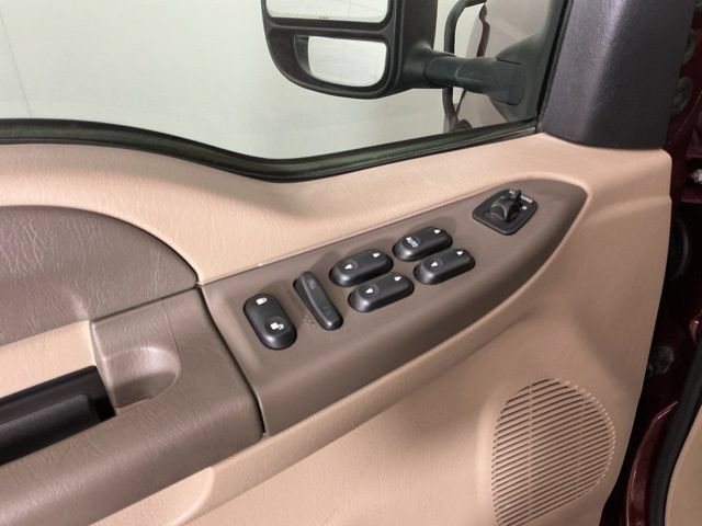 Used 2004 Ford F250 XLT AWD/4WD image 11